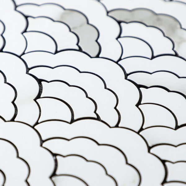 scallop Peel and Stick Tile Backsplash